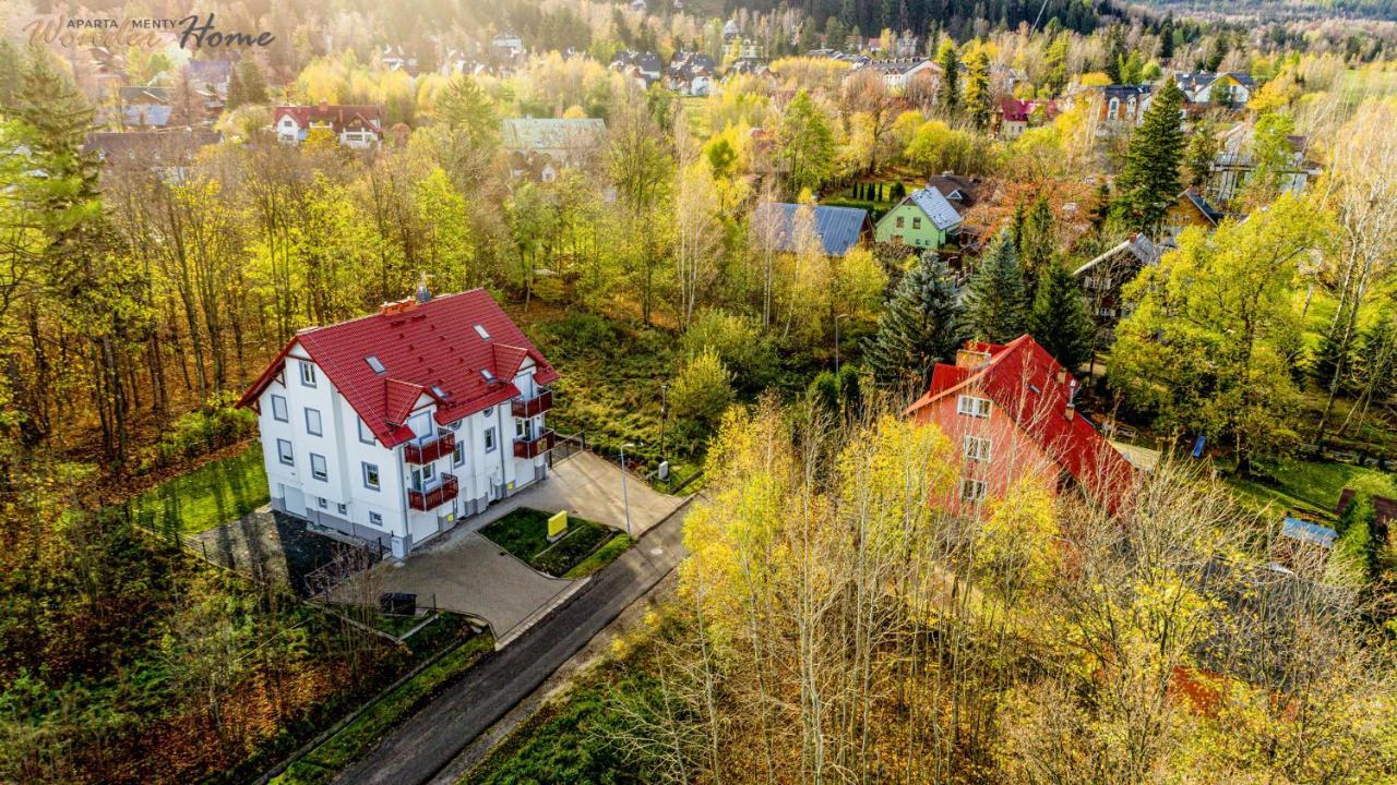 Apartment Wonder - Z Garazem, Ogrodkiem, Miejscem Na Grilla I Widokiem Na Karkonosze