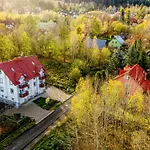 Wonder Home - Apartament Z Garazem, Ogrodkiem, Miejscem Na Grilla I Widokiem Na Karkonosze