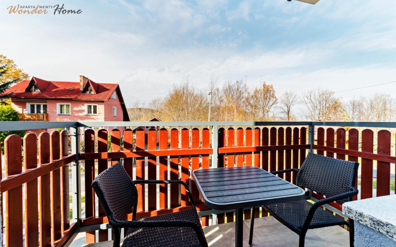Wonder - Z Garazem, Ogrodkiem, Miejscem Na Grilla I Widokiem Na Karkonosze Apartmán
